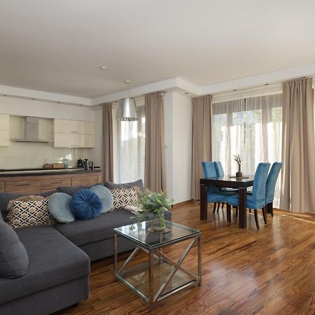 Royal Wilanow 2-Bedroom Apartment Warsaw Exterior photo