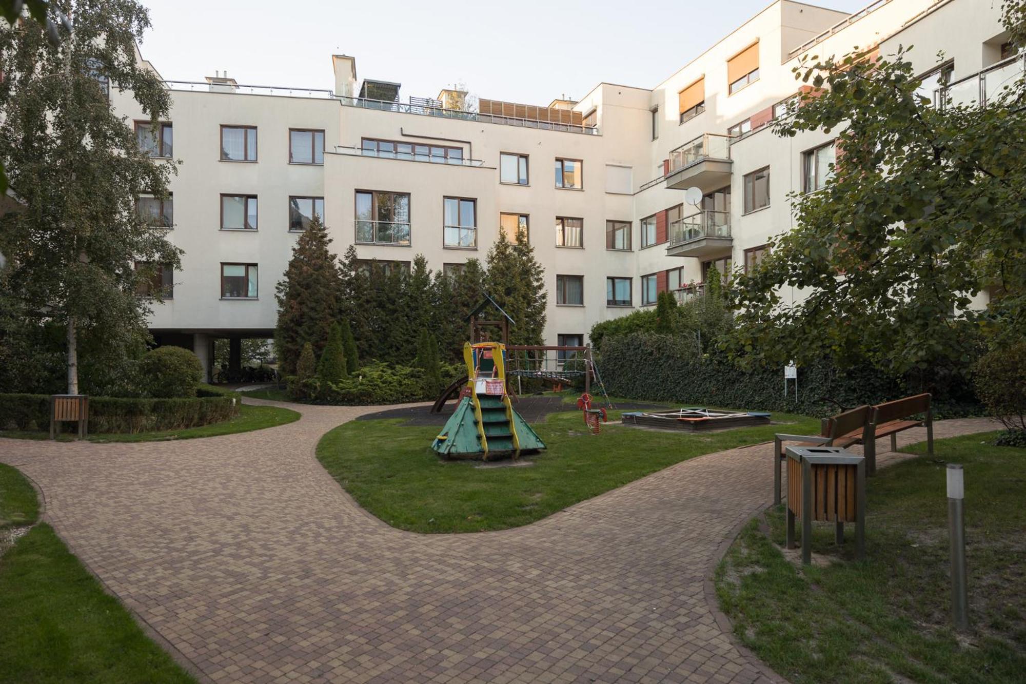 Royal Wilanow 2-Bedroom Apartment Warsaw Exterior photo